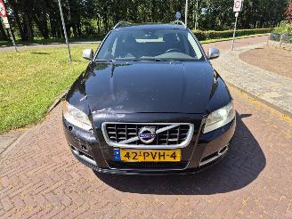 Volvo V-70 2.0T R-EDITION picture 2