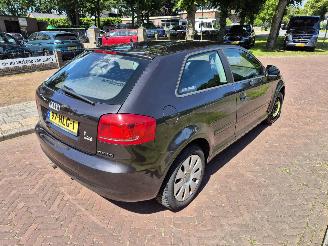 Audi A3 1.8 TFSI Attraction Pro Line picture 3