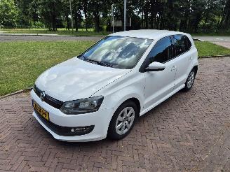 Schadeauto Volkswagen Polo 1.2 TDI Bleumotion Comfortline 2011/9