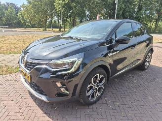 Damaged car Renault Captur 1.0 TCE 90 EDITION ONE 2021/4