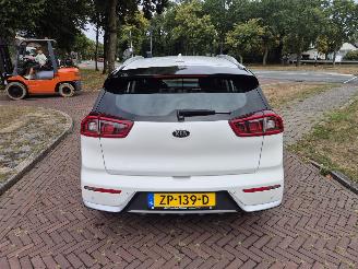Kia Niro 1.6 GDI HYBRID DYNAMIC LINE picture 5