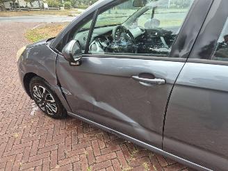 Citroën C3 1.6 E-HDI Dynamique picture 6
