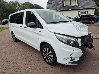 uszkodzony samochody osobowe Mercedes Vito Mercedes-Benz eVito Tourer PRO L3 2019/7