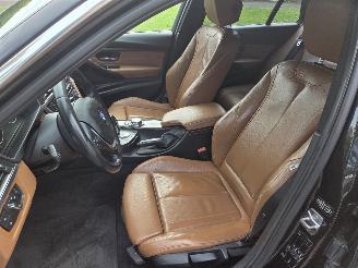 BMW 3-serie 320D LUXERY picture 10