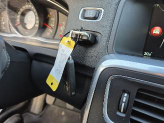 Volvo V-60 1.6 D2 picture 18