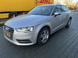 Auto incidentate Audi A3 Sportback 1.4 TFSI Ambiente Pro Line 2013/4
