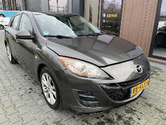 Mazda 3 1.6 TS Plus picture 2