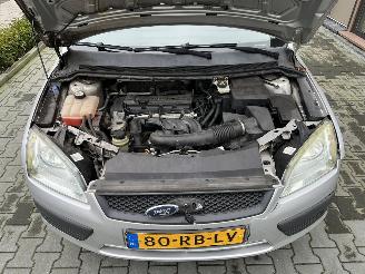 Ford Focus 1.4-16V Ambiente Airco picture 7