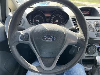 Coche accidentado Ford Fiesta 1.2 Limited  Airco 5 Deurs 2010/10