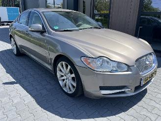 Vaurioauto  passenger cars Jaguar XF 3.0 V6 Premium Luxury 2008/5