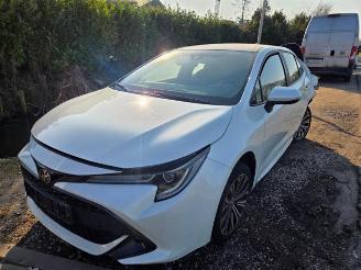 Vrakbiler auto Toyota Corolla Corolla (E21/EA1/EH1), Hatchback 5-drs, 2018 1.2 16V Turbo 2019/5