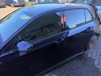 Vrakbiler auto Volkswagen Golf Golf VIII (CD1), Hatchback, 2019 1.4 GTE 16V 2021/7