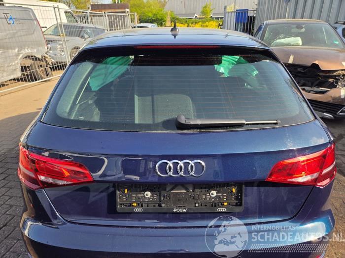 Audi A3 A3 Sportback (8VA/8VF), Hatchback 5-drs, 2012 / 2020 1.0 30 TFSI 12V