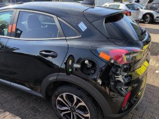 Uttjänta bilar auto Ford Puma Puma, SUV, 2019 1.0 Ti-VCT EcoBoost mHEV 12V 2025/11