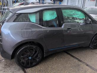 Coche accidentado BMW i3 i3 (I01), Hatchback, 2013 / 2022 i3 120Ah 2019/10
