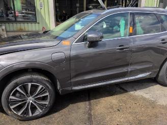 Vrakbiler auto Volvo Xc-60 XC60 II (UZ), SUV, 2017 2.0 T6 16V Recharge, Twin Engine AWD 2023/1