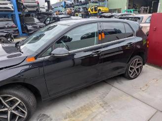 Vrakbiler auto Volkswagen Golf Golf VIII (CD1), Hatchback, 2019 1.4 eHybrid 16V 2020/10