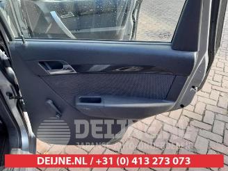 Chevrolet Aveo Aveo (250), Hatchback, 2008 / 2011 1.2 16V picture 16