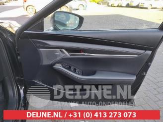 Mazda 3 3 Sport (BP), Hatchback, 2018 2.0 SkyActiv-G 165 16V picture 9