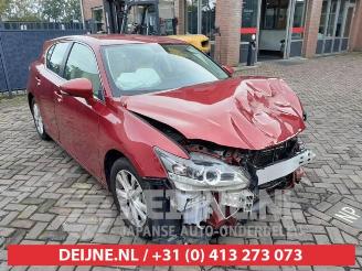 Coche siniestrado Lexus Ct CT 200h, Hatchback, 2010 1.8 16V 2015