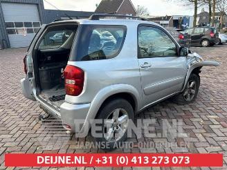 Toyota Rav-4 RAV4 (A2), Terreinwagen, 2000 / 2005 2.0 16V VVT-i 4x4 picture 7