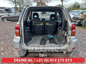 Toyota Rav-4 RAV4 (A2), Terreinwagen, 2000 / 2005 2.0 16V VVT-i 4x4 picture 6