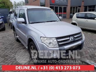 Uttjänta bilar auto Mitsubishi Pajero Pajero Hardtop (V8/9), Terreinwagen, 2007 3.2 DI-D 16V Autom. 2007/9