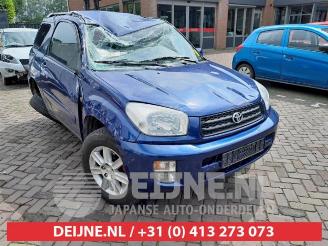 Coche siniestrado Toyota Rav-4 RAV4 (A2), Terreinwagen, 2000 / 2005 1.8 16V VVT-i 4x2 2001/1