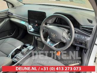 Hyundai Ioniq Ioniq, Liftback, 2016 / 2022 Electric picture 15