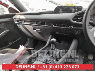 Mazda 3 3 Sport (BP), Hatchback, 2018 2.0 SkyActiv-G 122 Mild Hybrid 16V picture 16