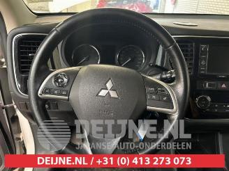 Mitsubishi Outlander Outlander (GF/GG), SUV, 2012 / 2022 2.2 DI-D 16V Clear Tec 4x4 picture 22