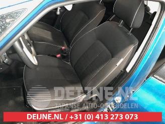 Kia Venga Venga, MPV, 2010 / 2019 1.4 CVVT 16V picture 16