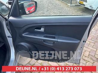 Kia Venga Venga, MPV, 2010 / 2019 1.4 CVVT 16V picture 13