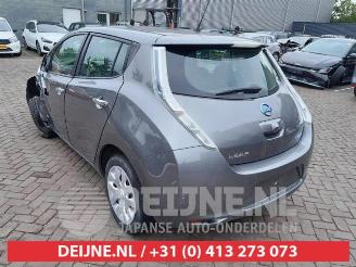 Nissan Leaf Leaf (ZE0), Hatchback, 2010 / 2017 Leaf picture 5