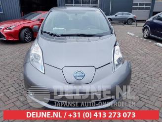 Vrakbiler auto Nissan Leaf Leaf (ZE0), Hatchback, 2010 / 2017 Leaf 2017/2