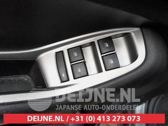 Chevrolet Orlando Orlando, -, 2010 / 2015 2.0 D 16V picture 11