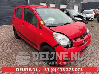 Vrakbiler auto Daihatsu Cuore Cuore (L251/271/276), Hatchback, 2003 1.0 12V DVVT 2007/10