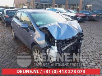 krockskadad bil fiets Kia Rio Rio III (UB), Hatchback, 2011 / 2017 1.2 CVVT 16V 2016/7