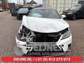 Lexus Ct CT 200h, Hatchback, 2010 1.8 16V picture 2