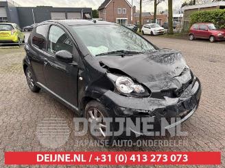 Uttjänta bilar auto Toyota Aygo Aygo (B10), Hatchback, 2005 / 2014 1.0 12V VVT-i 2011/4