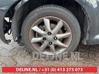 Toyota Aygo Aygo (B10), Hatchback, 2005 / 2014 1.0 12V VVT-i picture 27