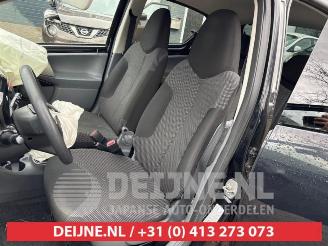 Toyota Aygo Aygo (B10), Hatchback, 2005 / 2014 1.0 12V VVT-i picture 23