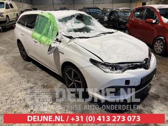 Uttjänta bilar auto Toyota Auris Touring Sports Auris Touring Sports (E18), Combi, 2013 / 2018 1.8 16V Hybrid 2018/9