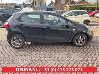 Kia Rio Rio III (UB), Hatchback, 2011 / 2017 1.2 CVVT 16V picture 8