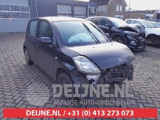 Uttjänta bilar auto Daihatsu Sirion Sirion 2 (M3), Hatchback, 2005 1.0 12V DVVT 2007/4