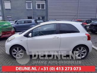 Toyota Yaris Yaris II (P9), Hatchback, 2005 / 2014 1.8 16V VVT-i TS picture 4