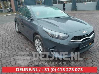 Vrakbiler auto Kia Cee d Ceed (CDB5/CDBB), Hatchback 5-drs, 2018 1.0i T-GDi 12V Eco-Dynamics+ 2024/6