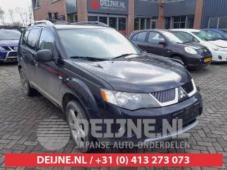 Salvage car Mitsubishi Outlander Outlander (CW), SUV, 2006 / 2012 2.0 DI-D 16V 4x4 2007/2