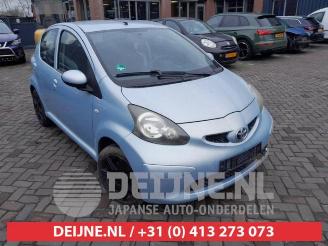 Auto da rottamare Toyota Aygo Aygo (B10), Hatchback, 2005 / 2014 1.0 12V VVT-i 2005/6