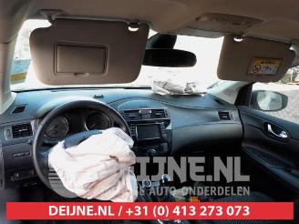 Nissan Pulsar Pulsar (C13), Hatchback, 2013 1.2 DIG-T 16V picture 16